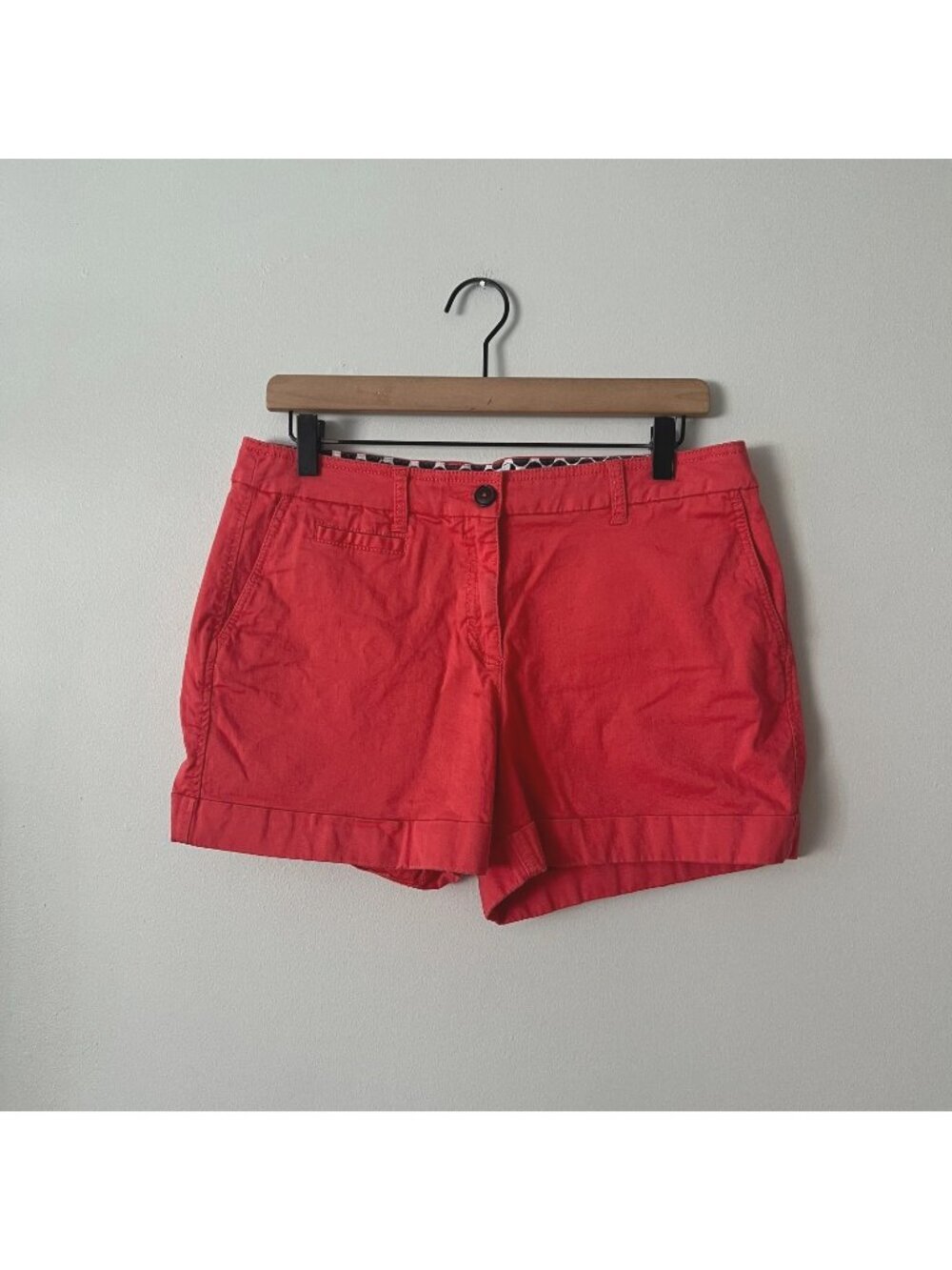Boden Red 4" Stretch Cotton Chino Casual Shorts Women's Size 8